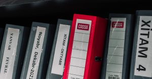 découvrez les meilleures pratiques pour la tenue de registres efficaces et conformes, essentielles à la gestion organisée et à la traçabilité de vos données.