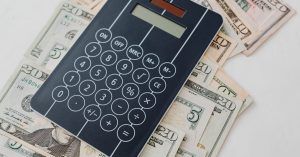 analyse des coûts salariaux dans l'industrie en 2026 : tendances, prévisions et impacts sur la gestion des ressources humaines.